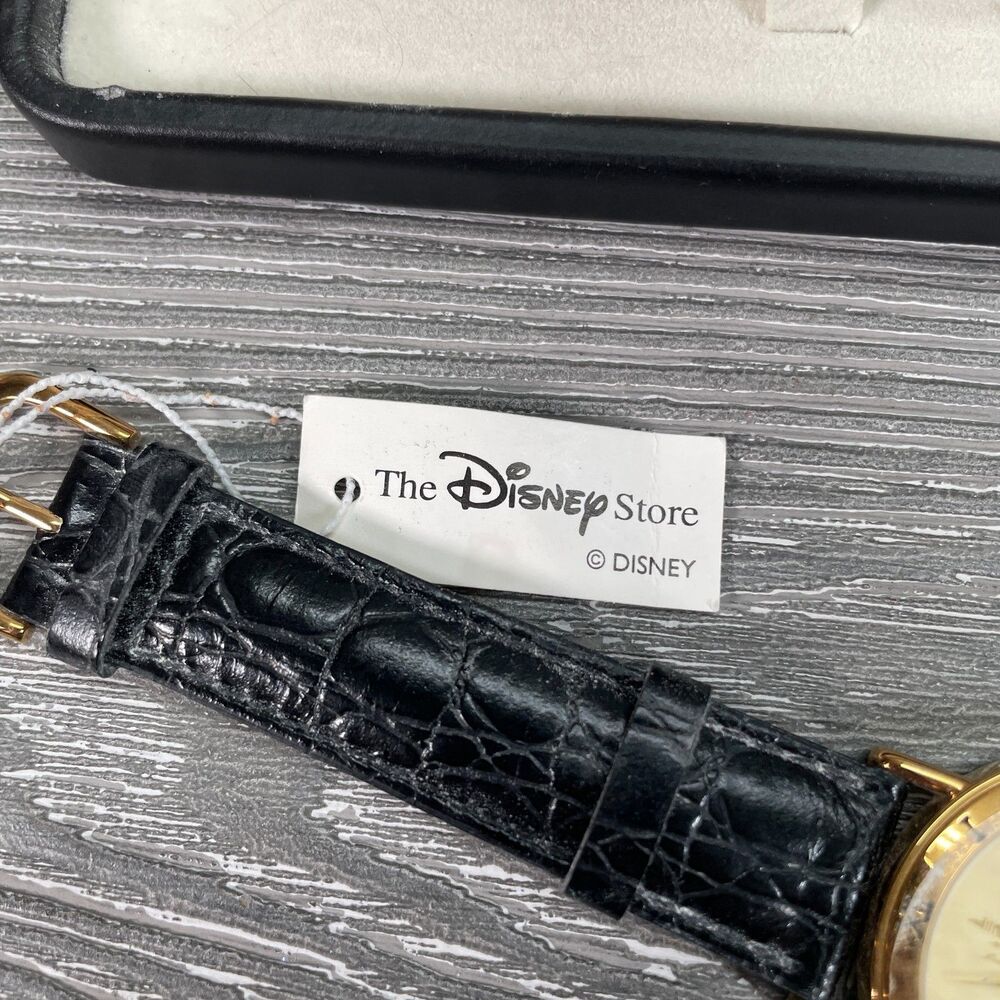 Vintage Disney Watch 40 Years of Adventure Disneyland Castle Limited 1625/2000 - Picture 9 of 12